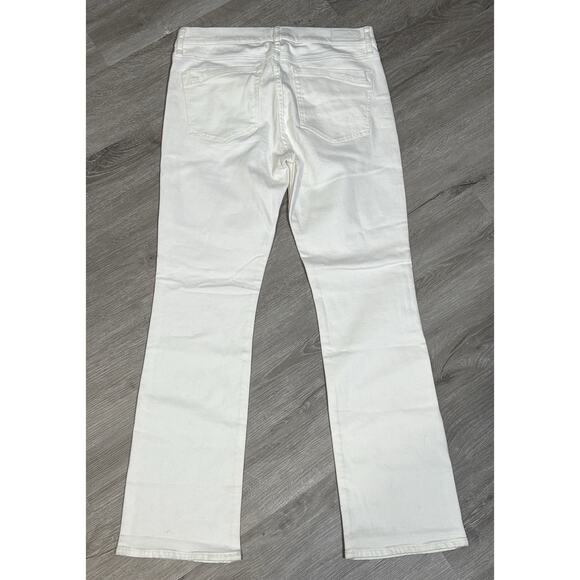 Express Mid Rise Barely Bootcut White Jeans Womens 10S Denim NWT! - Picture 2 of 4